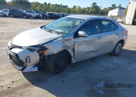 2019 Toyota Corolla Le z USA, uszkodzony, nr VIN 2T1BURHEXKC195731